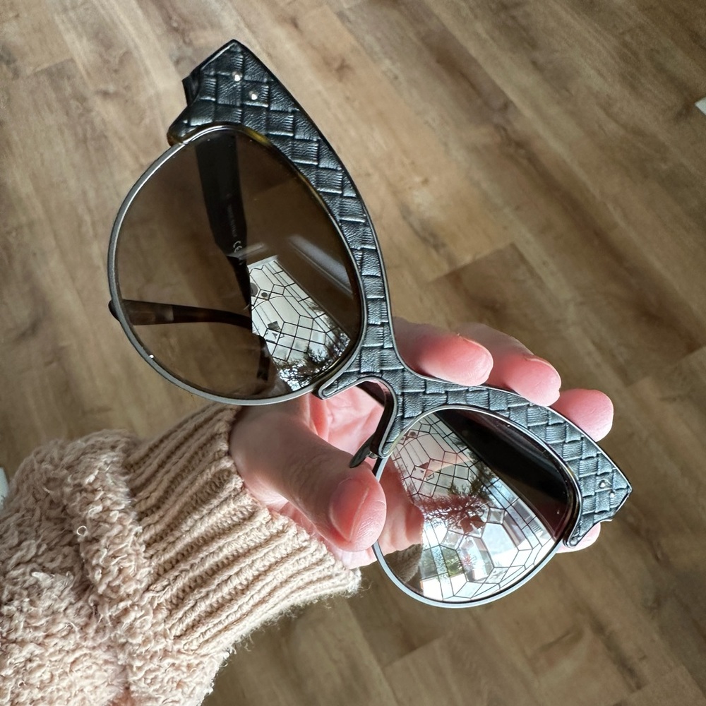 Bottega Veneta sunglasses  black